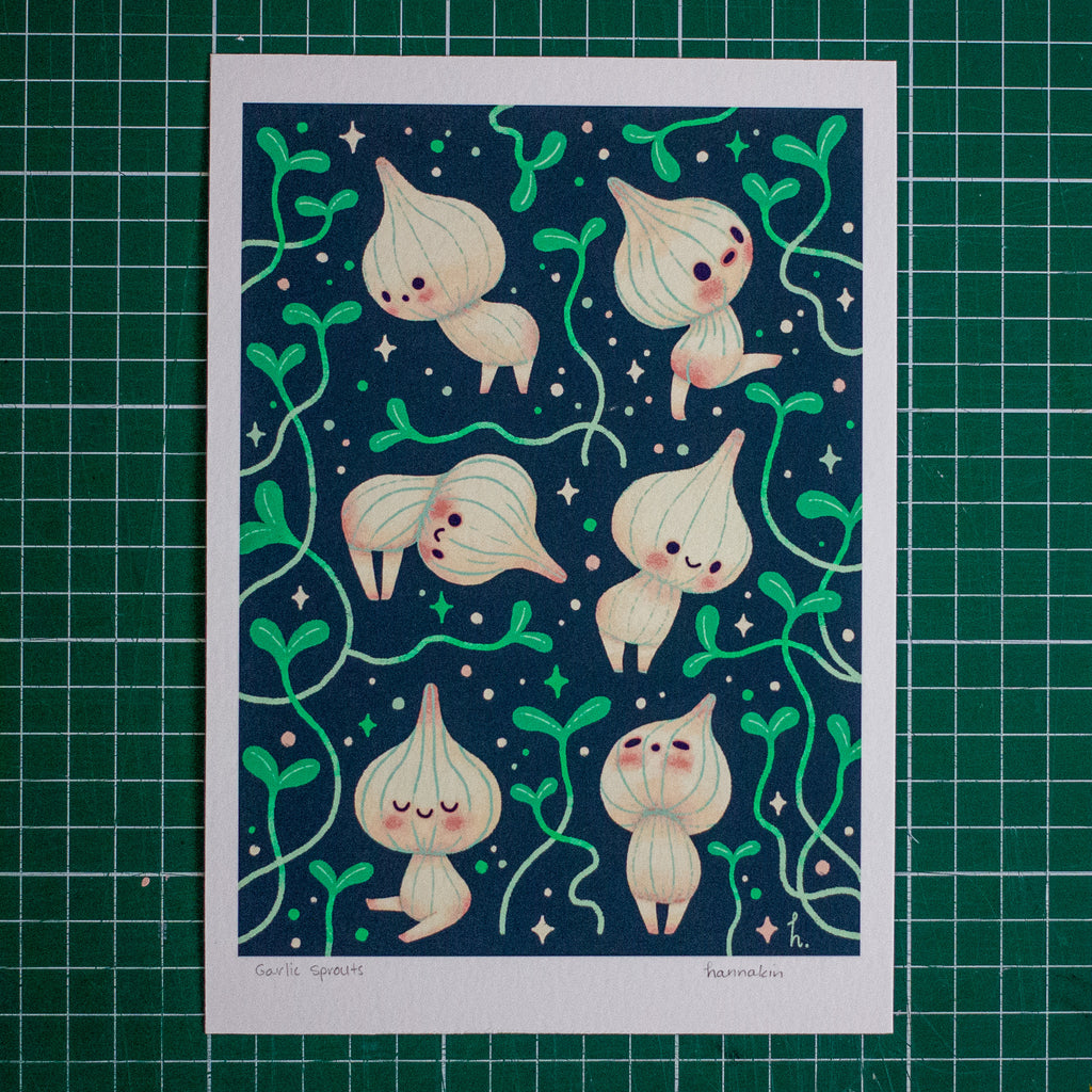Illustration of cartoon-like garlics on a dark blue background with green vines.