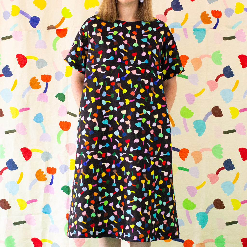 TULIP DRESS 100% LINEN - BLACK shuhlee TULIP DRESS 100% LINEN - BLACK shuhlee