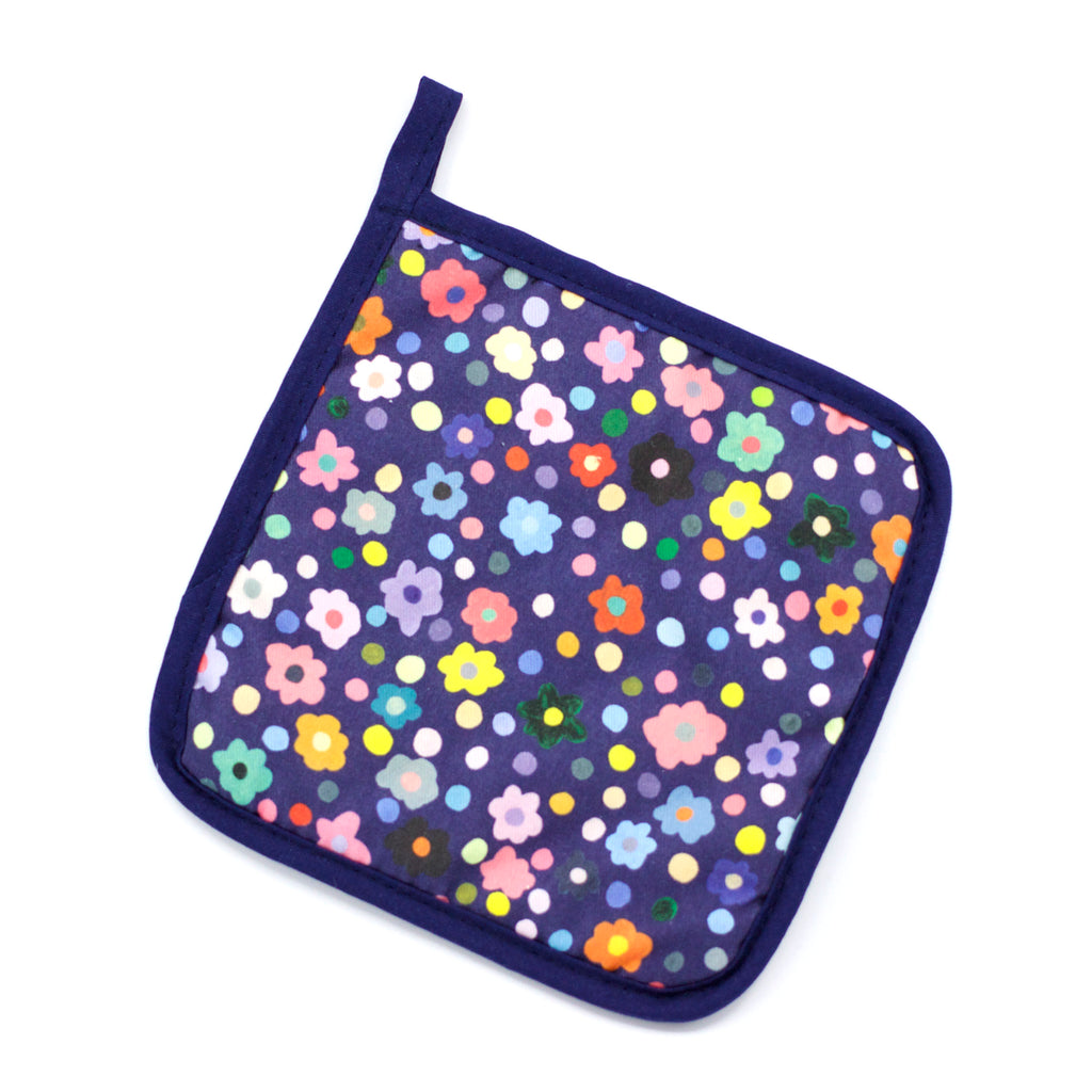 Salad pot holder. Front view. Flowers and polkadots, all multicoloured, on a navy background. 